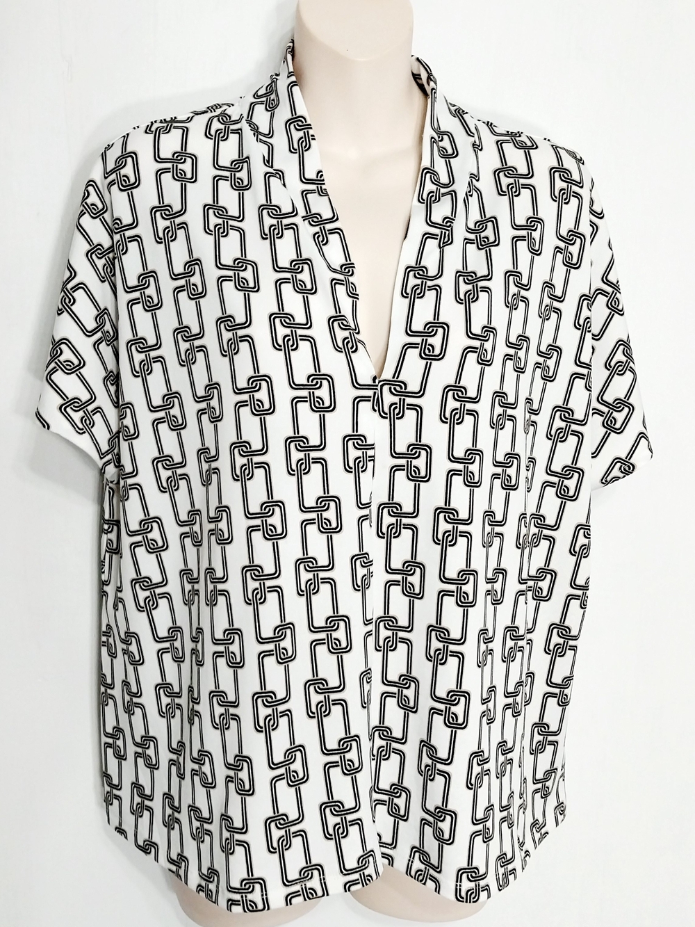 🔵BOGO FREE🔵 Meg & Margot Top Link Design Career Sz PXL